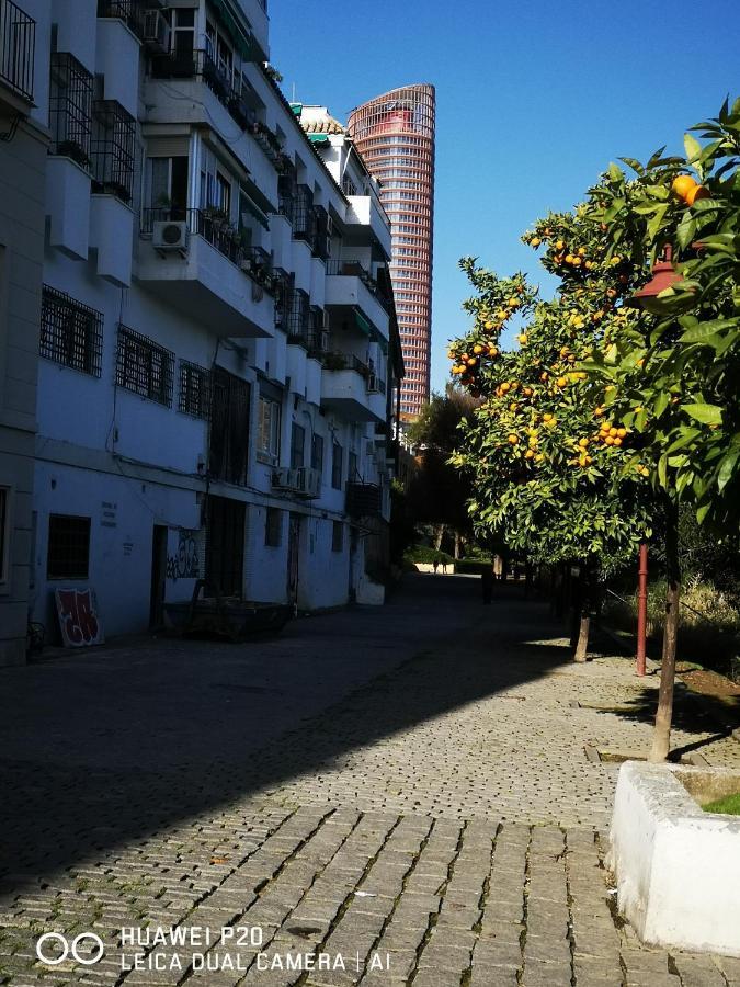 Triana Pura Esencia Apartment Sevilla Exterior foto